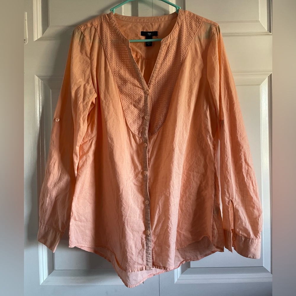 GAP Long Sleeve linen blouse, peach, size medium.